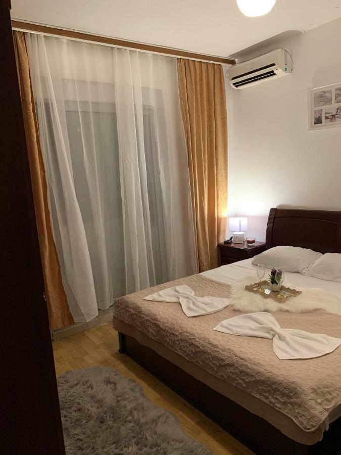 Apartments Dibra ウルツィニ エクステリア 写真